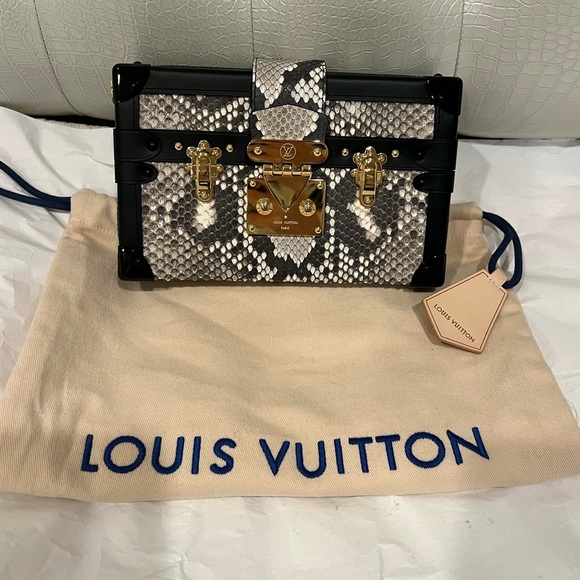 NEW LOUIS VUITTON PETITE MALLE HANDBAG PYTHON GOLD HARDWARE - Picture 3 of 16